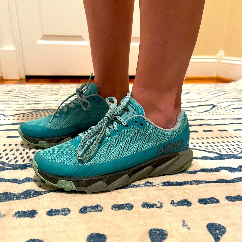Hoka One One Torrent size 6